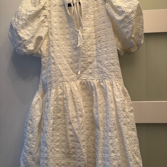 English Factory Back Tie Jacquard Puff Dress - Picture 6 of 6